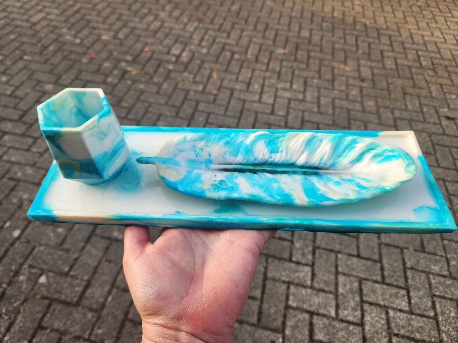 Plateau plume marbré bleu et or