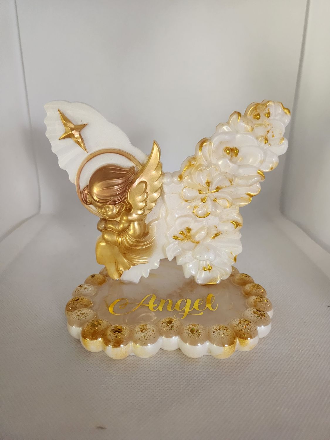 Ange papillon sur socle personnalisé 