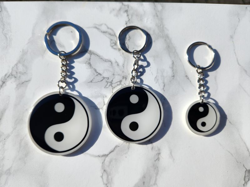 Porte clé rond yin yang à personnaliser