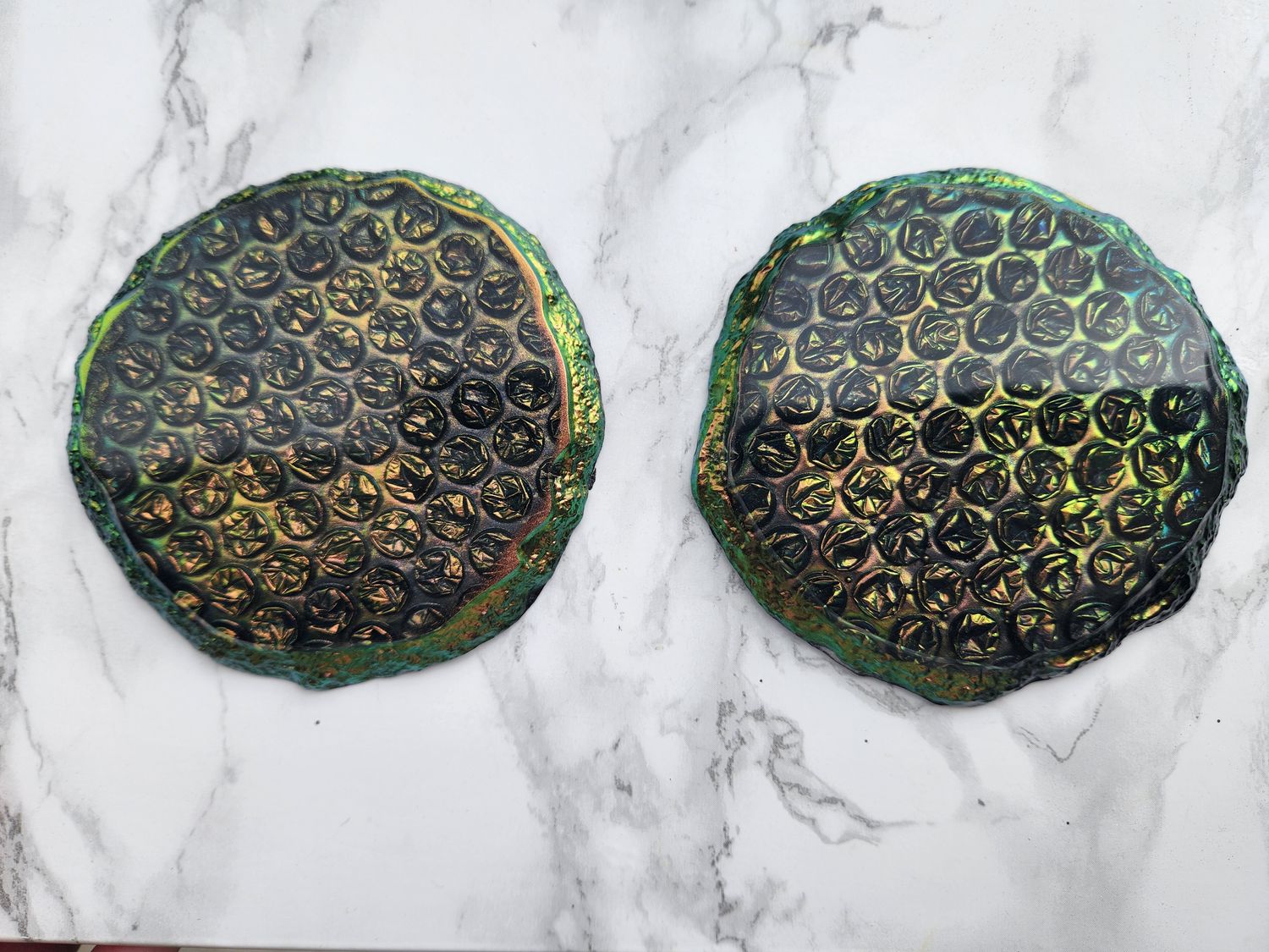 Lot  de 2 sous verres effet bulles caméléon