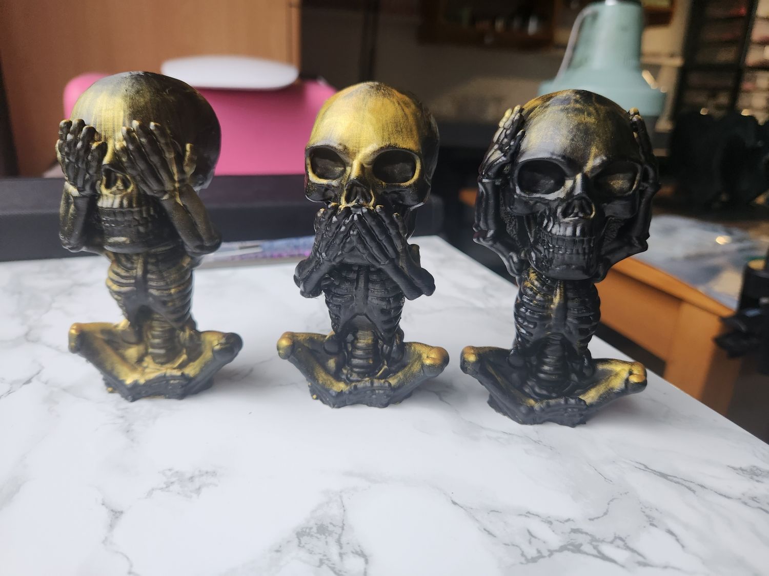 Trio Skulls de la sagesse noir et or
