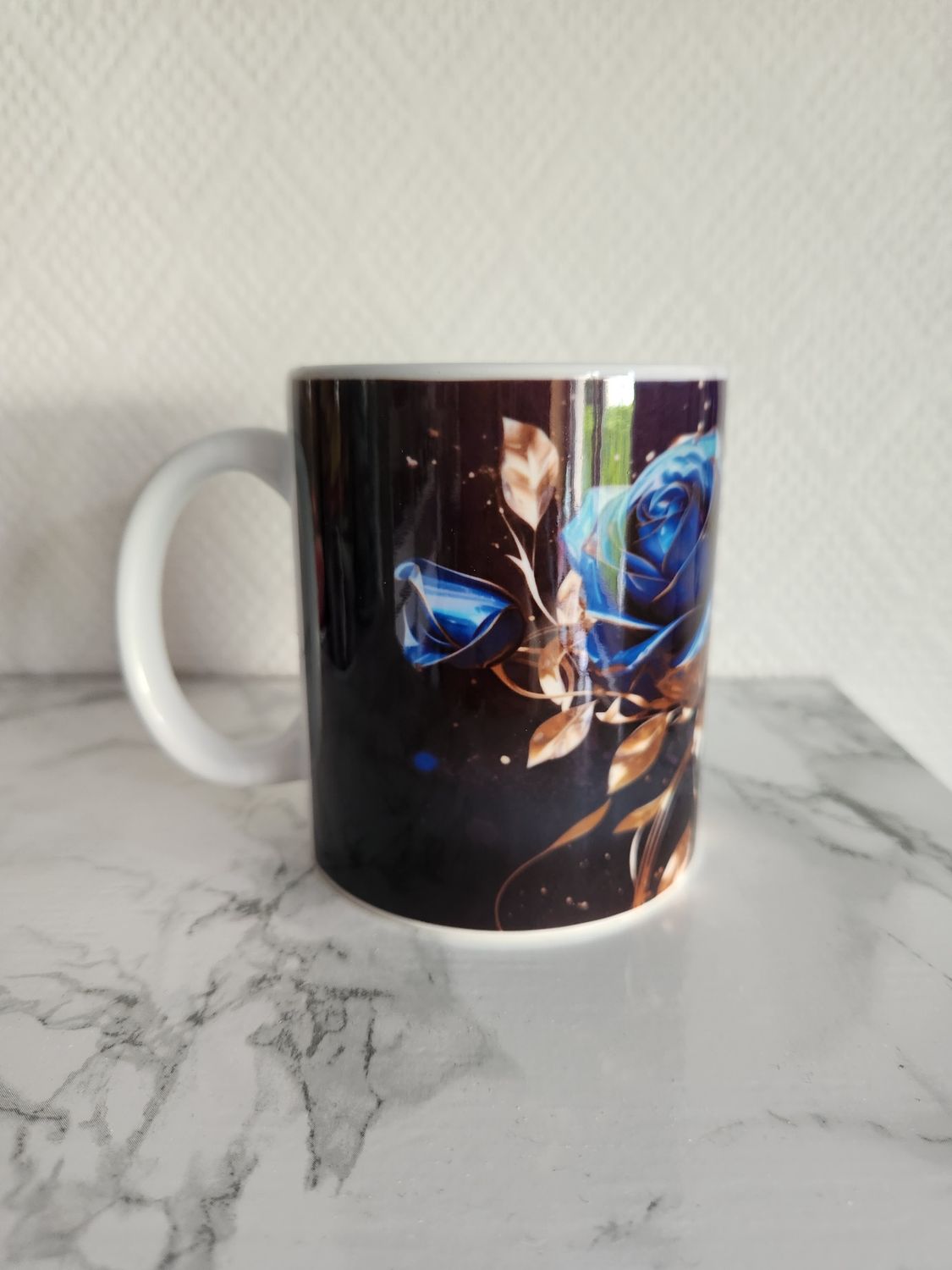 Tasse céramique roses bleues