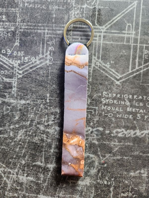 Porte clé lanière marbré gris or