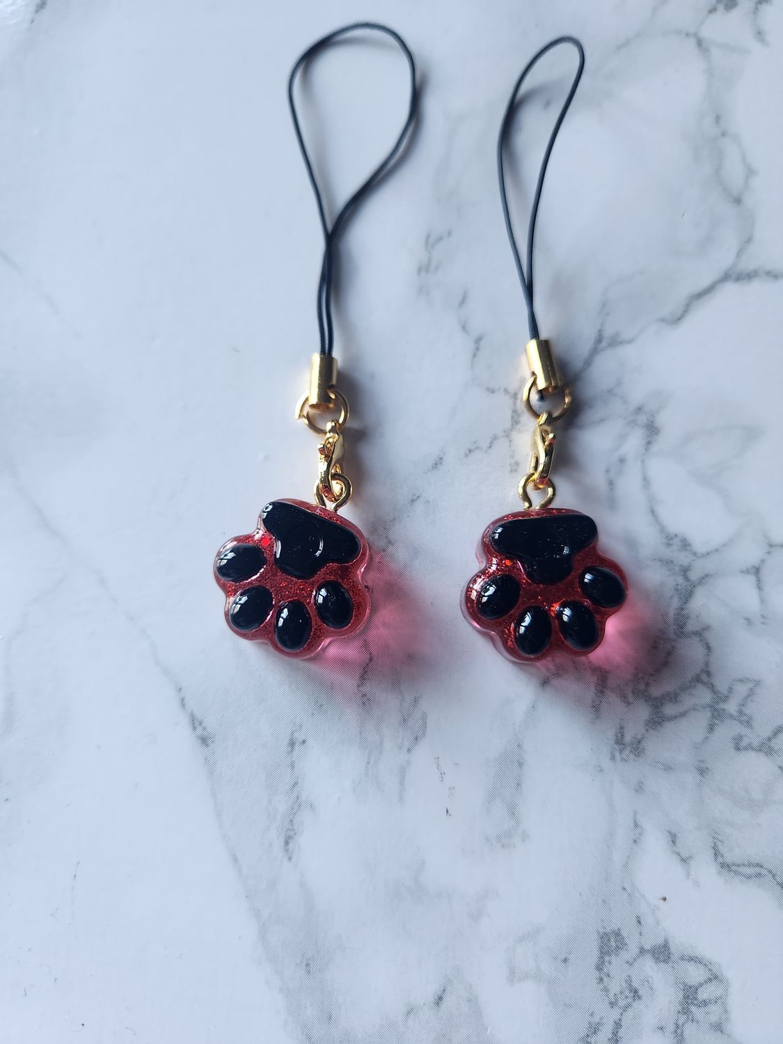 Mini patte rouge et noir brillant