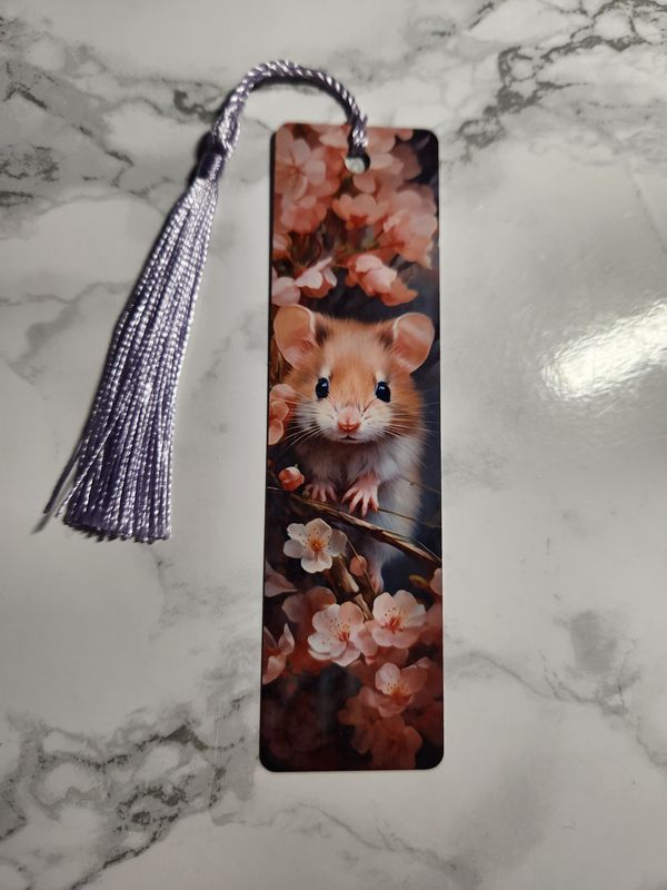 Marque page hamster fleuri