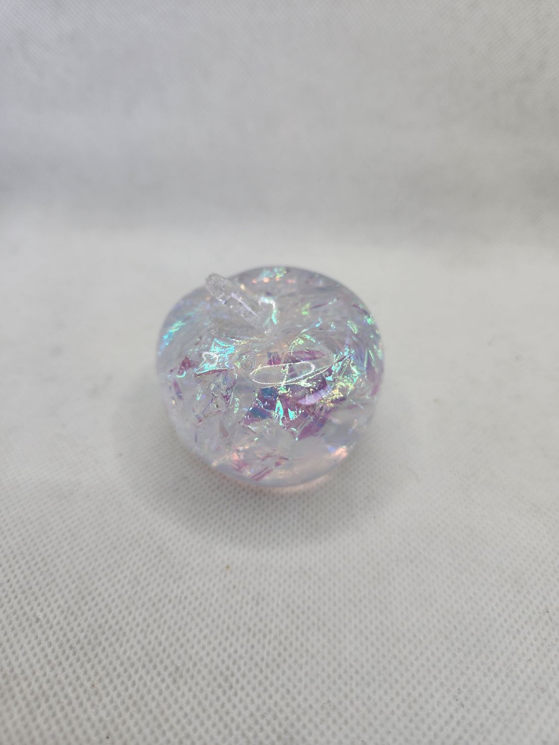 Petite pomme transparente holographique