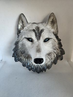 Tête de loup murale personnalisée