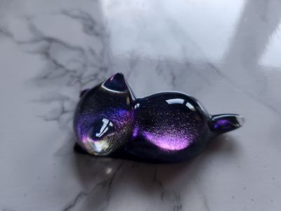 Porte stylo / pinceau chat caméléon violet bleu