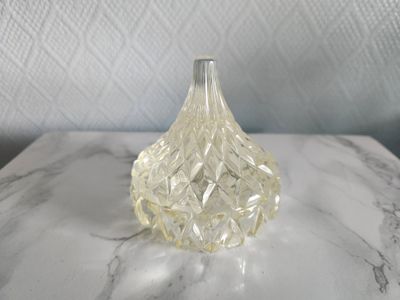 Boite cristal pointue transparente