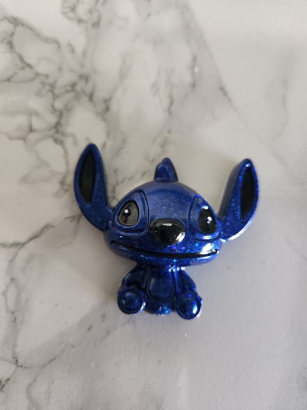Stitch bleu pailleté