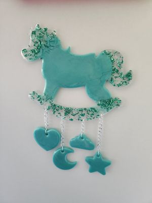 Cheval à bascules de naissance vert d'eau et feuilles vertes métallisées