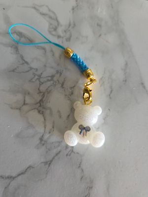 Bijou mini ourson noeud blanc strap bleu ciel