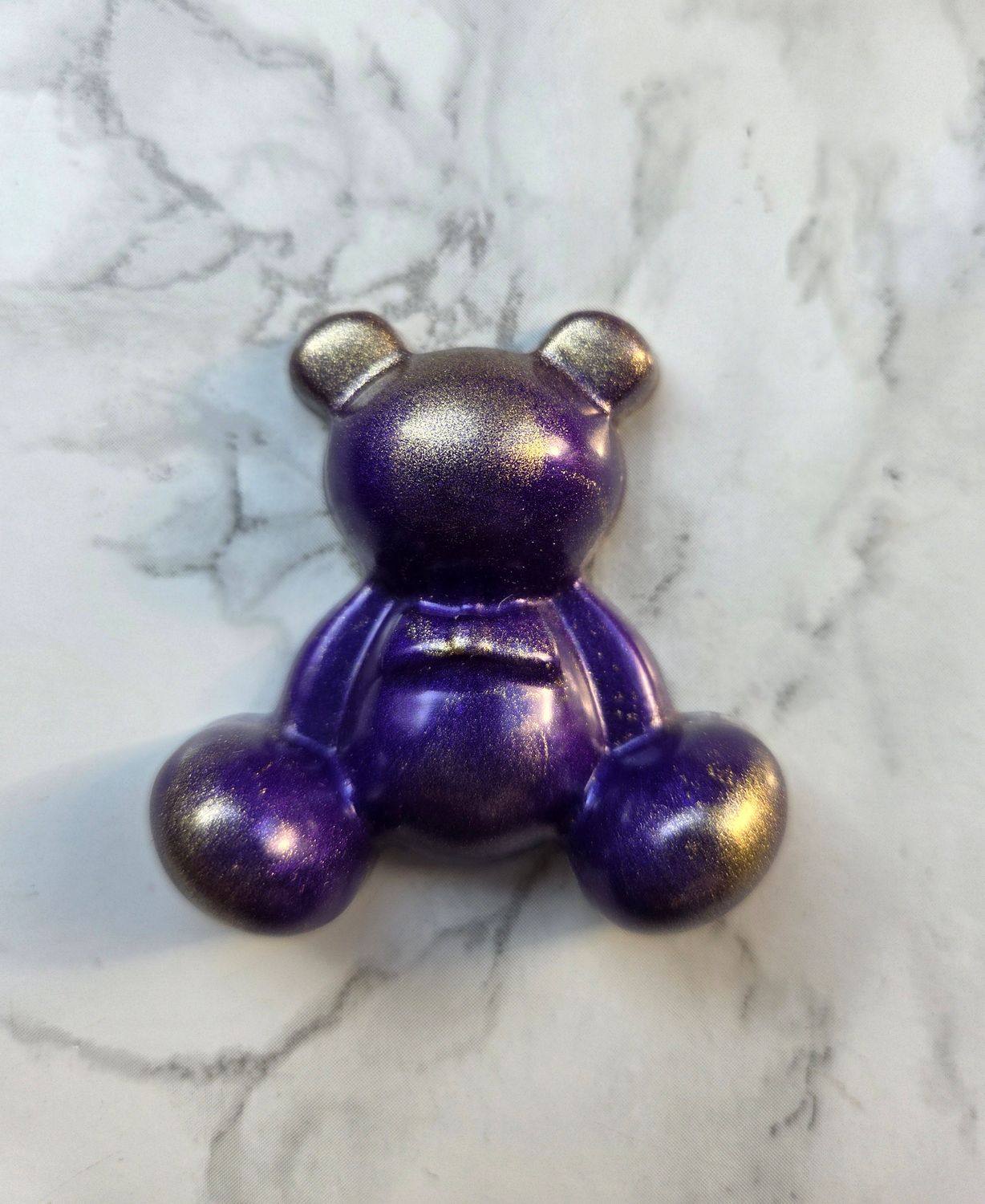 Ourson assis violet et or #1