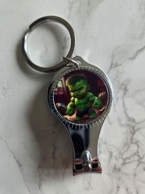 Décapsuleur porte clé coupe ongles Hulk Décapsuleur porte clé coupe ongles Hulk