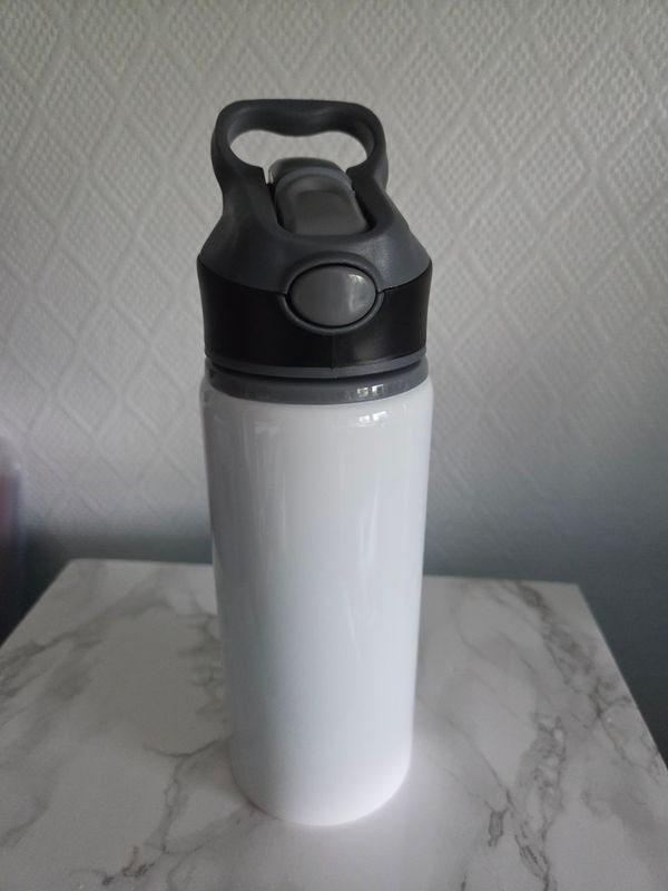 Gourde sport bouchon clip alu 650ml Gourde sport bouchon clip alu 650ml