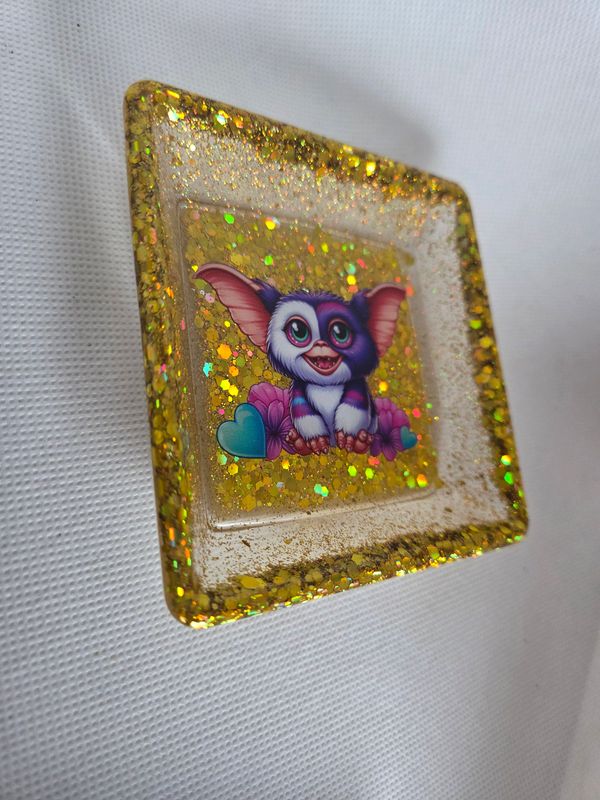 Coupelle carré doré pailleté Guizmo Coupelle carré doré pailleté Guizmo