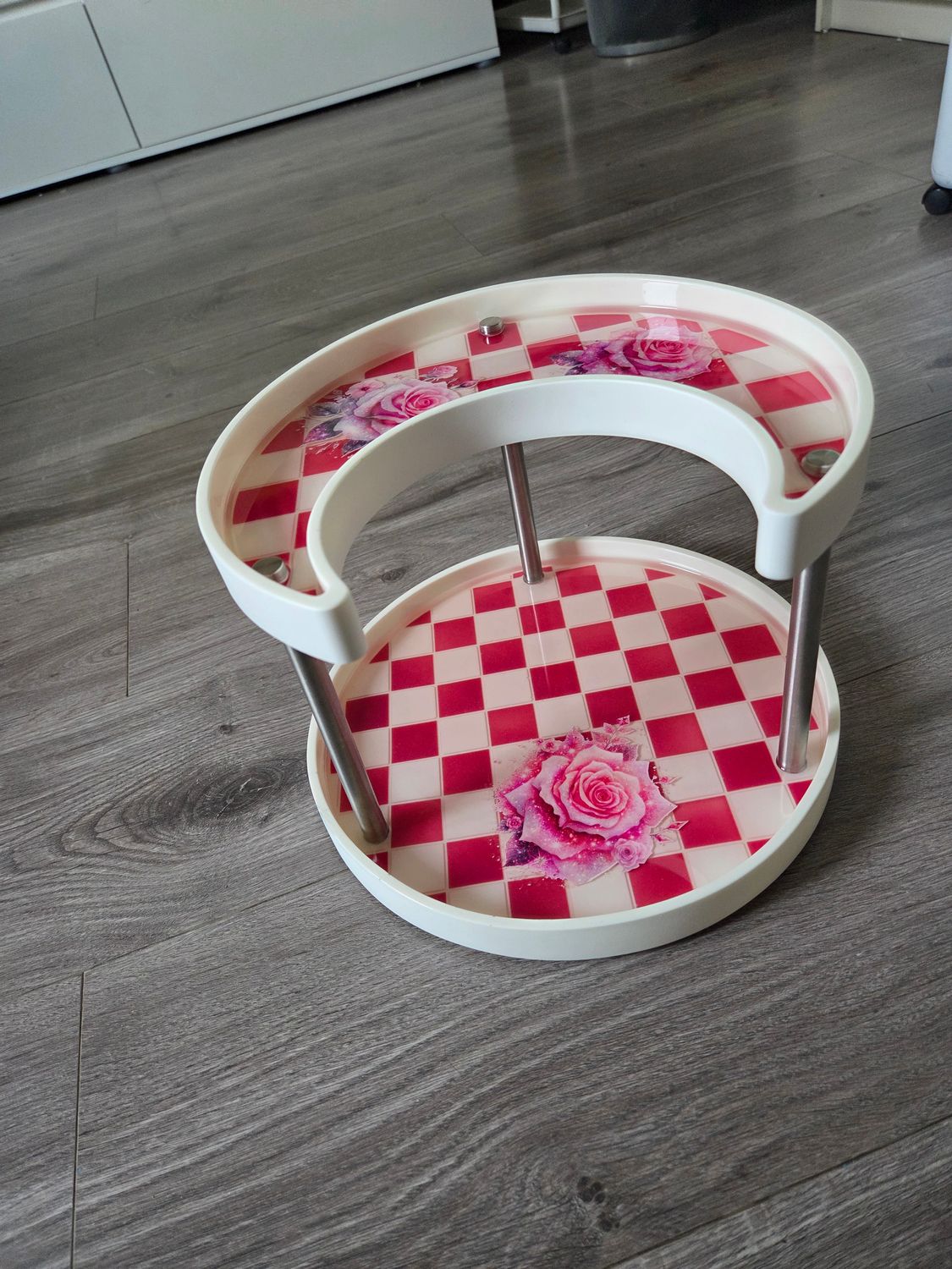 Plateau 2 étages damier Roses