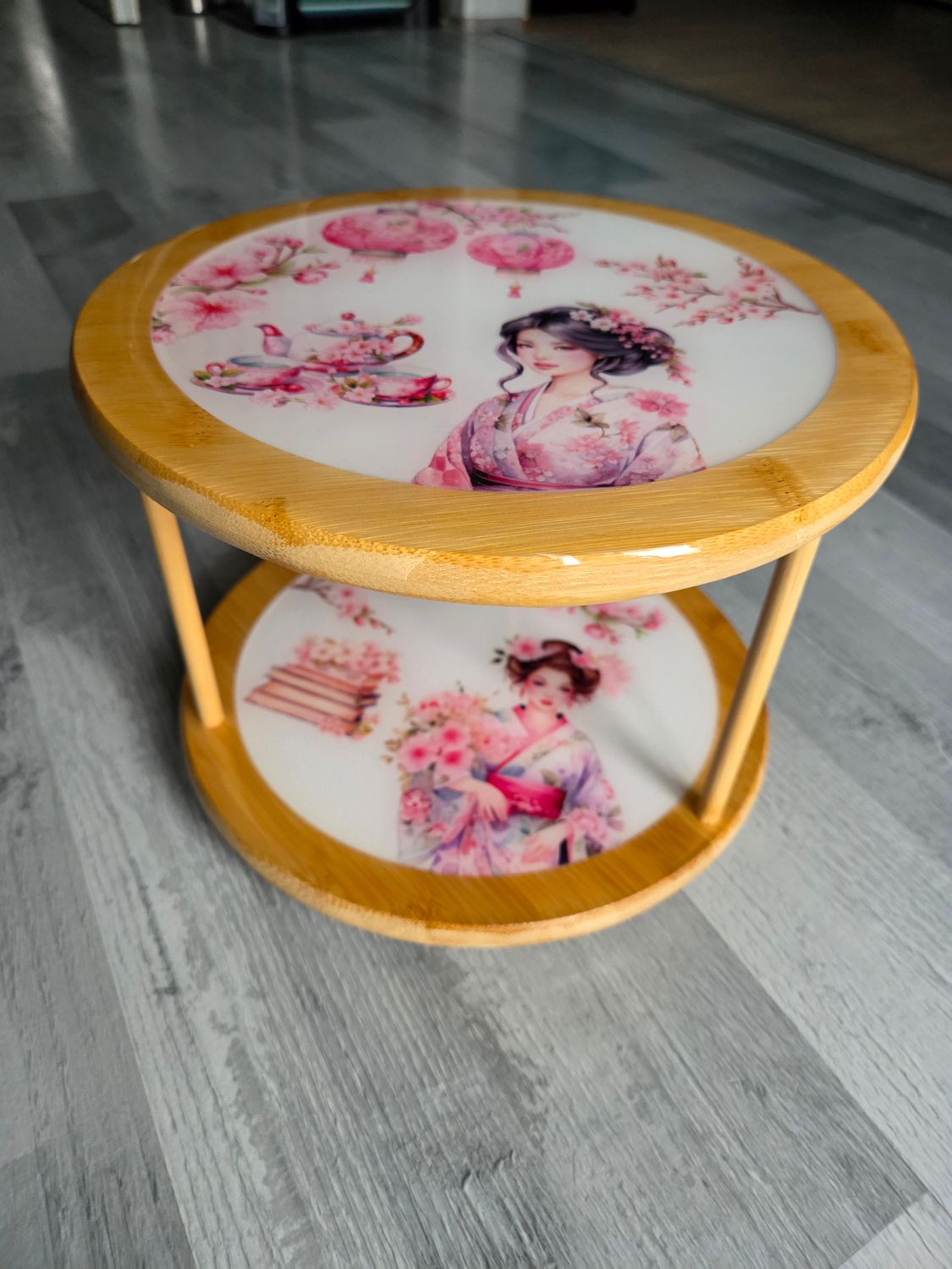 Plateau tournant 2 en 1 bois et résine décor japonais