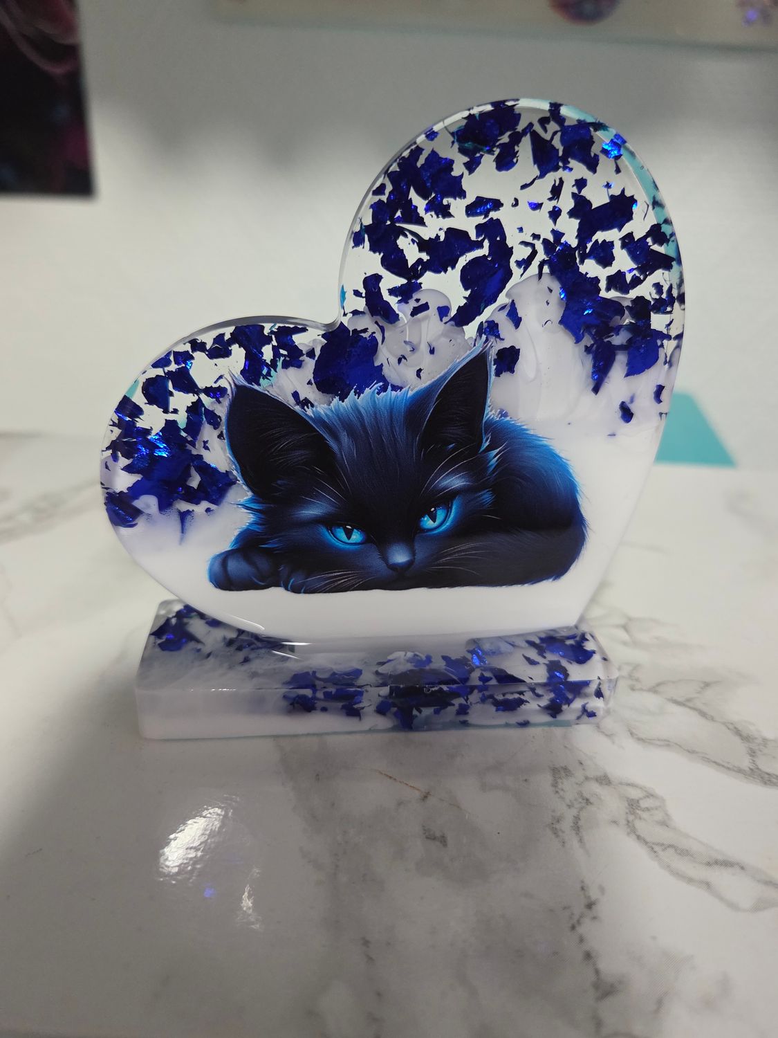 Déco coeur chat noir blanc et feuilles bleu