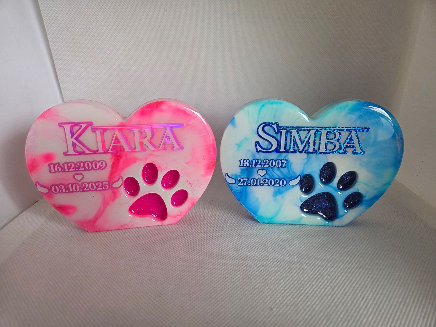 Coeur empreinte de patte à poser personnalisé