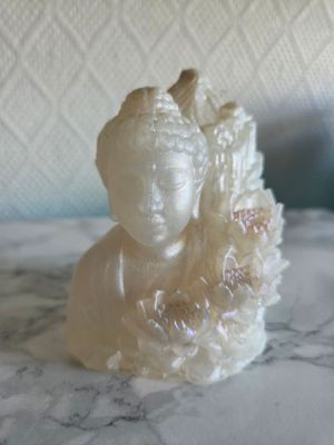 Buste bouddha lotus blanc nacré