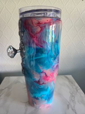 N°29 Gobelet conique marbré pink and blue 890ml