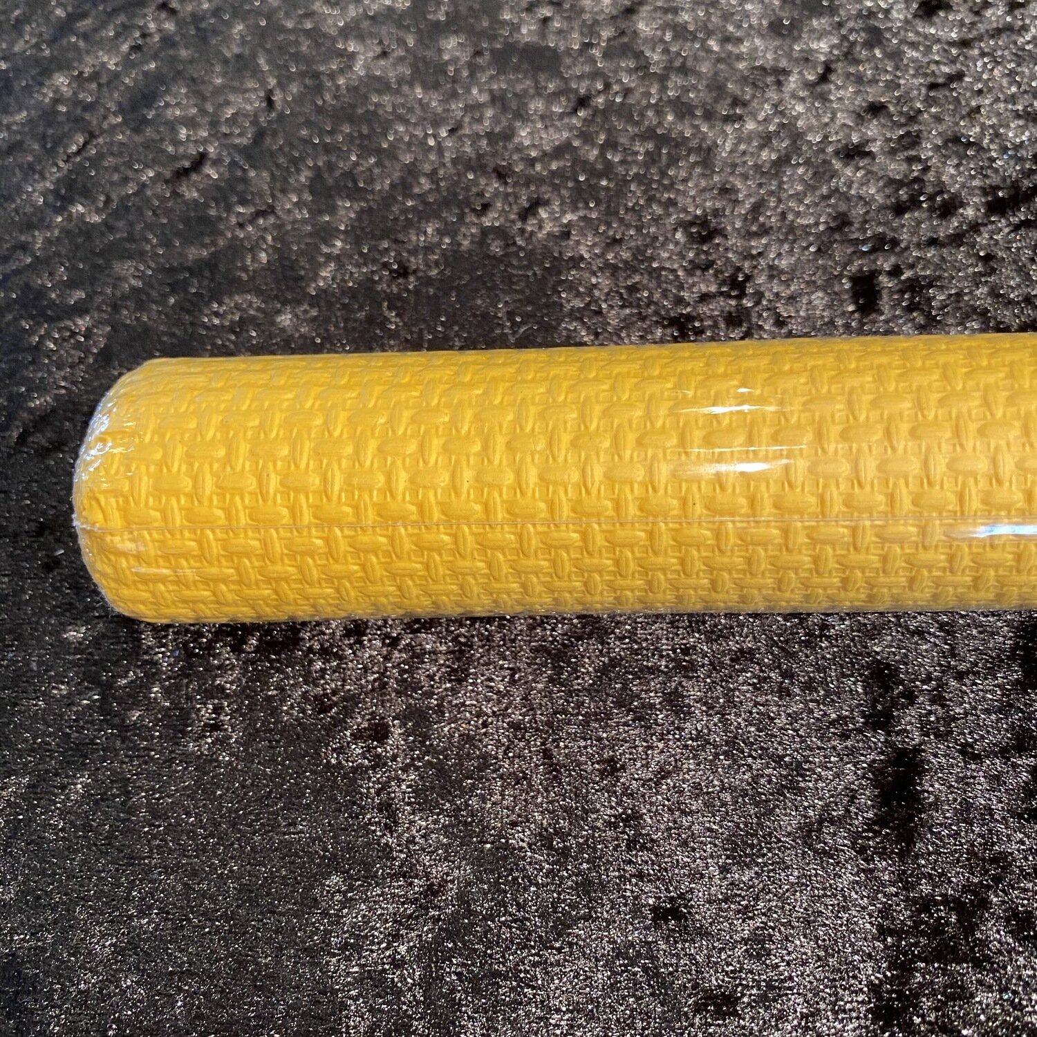 Nappe rouleau gaufrée 2,5 x1,2m jaune