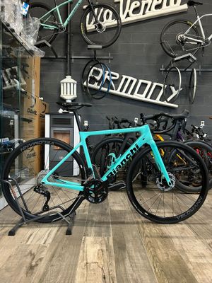 BIANCHI SPRINT 105 Di2 DISC