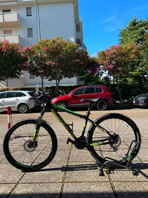 MTB MEGAMO DX3