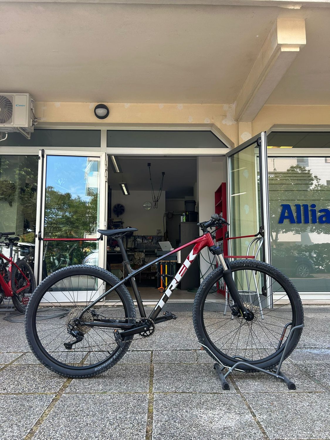 MTB TREK