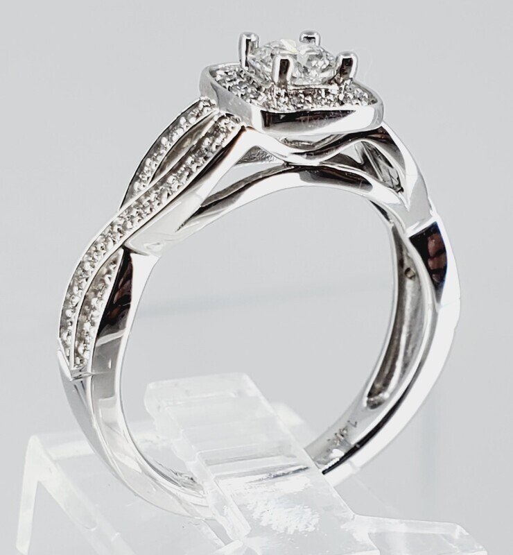 TWISTED SHANK ENGAGEMENT RING SIZE 6.5