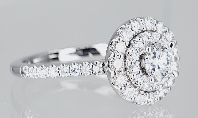 45 RD DIAMOND DOUBLE HALO SIZE : 6.5