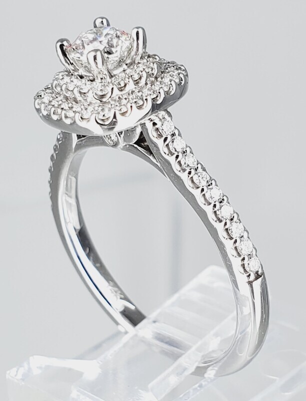 61 DIAMOND ENGAGEMENT   W/ HALO SIZE 6.5