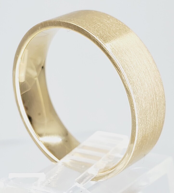 SATIN FINISH WEDDING BAND SIZE 11