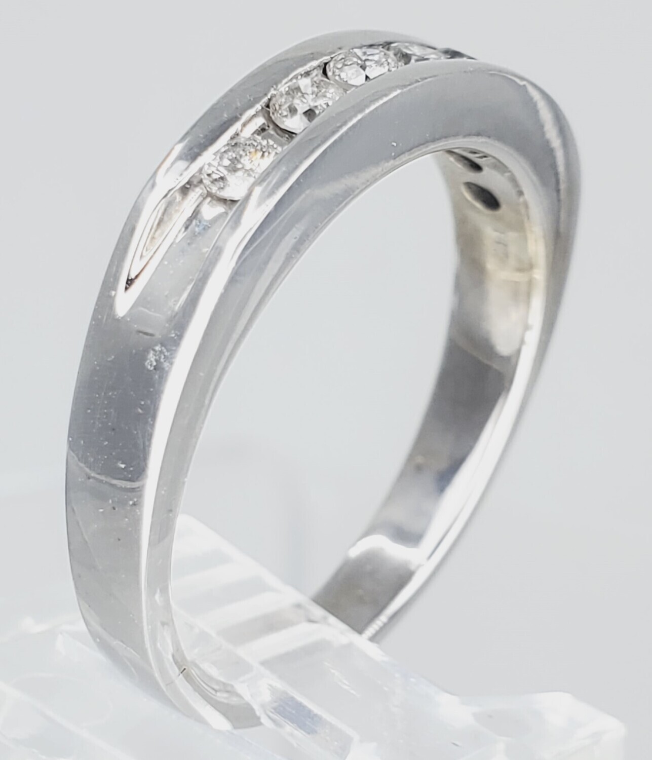 SOLD! CHANNEL SET 7 DIAMOND WEEDING RING SIZE 10
