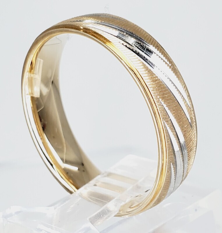 COIN EGDE FINISH W/ WHITE GOLD DIAMOND CUT SIZE 10