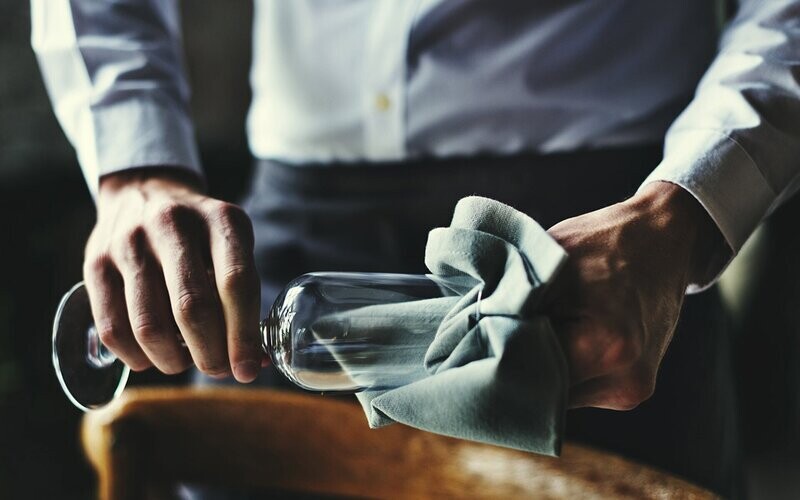Food And Beverage Service Proficient