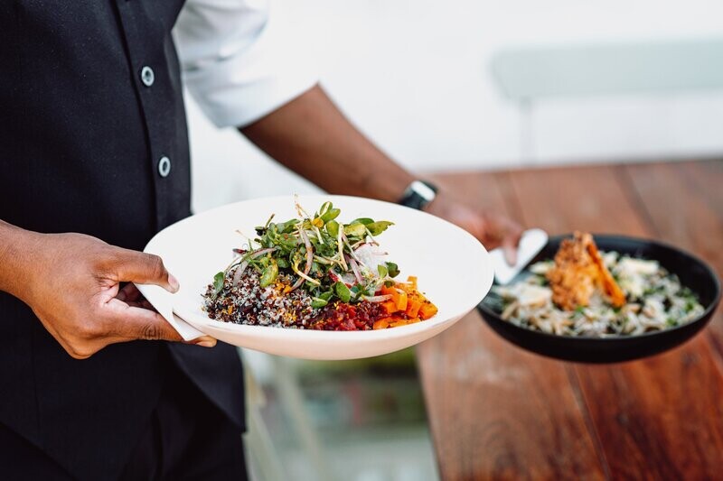 Food Handler 