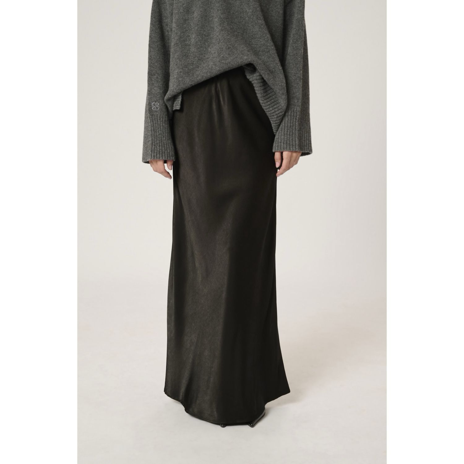 Estelle long skirt black
