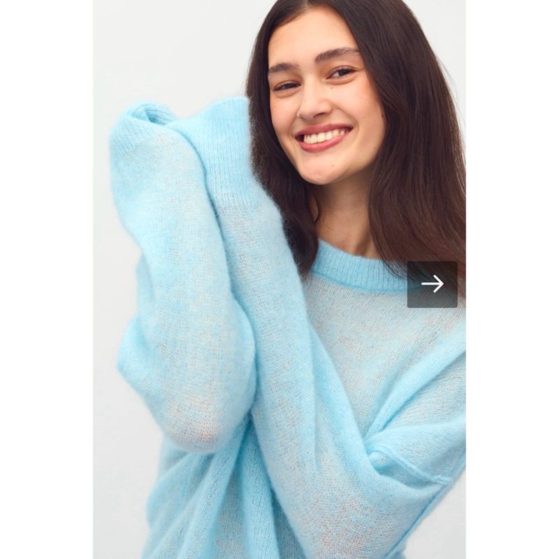 Gafina cool blue knit