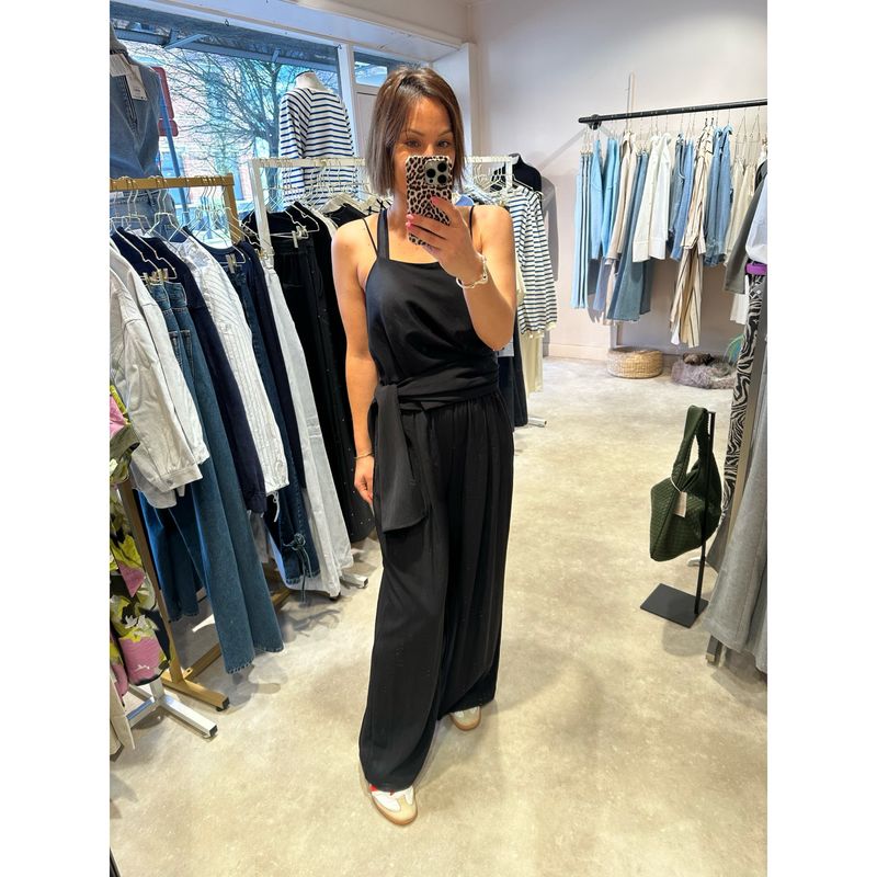 Nero summer top