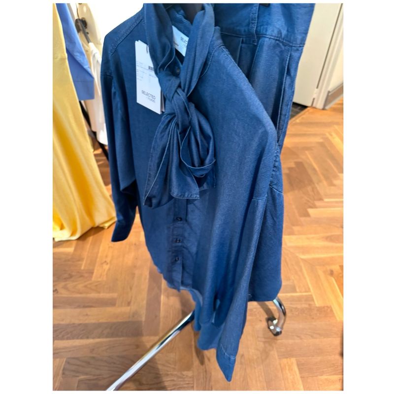 Janna chambray bow blouse