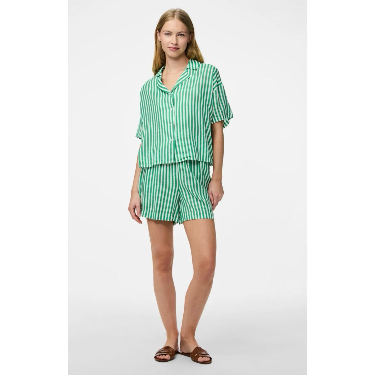 Nya shorts simply green