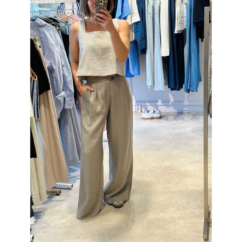 Natuk wide pant vetiver