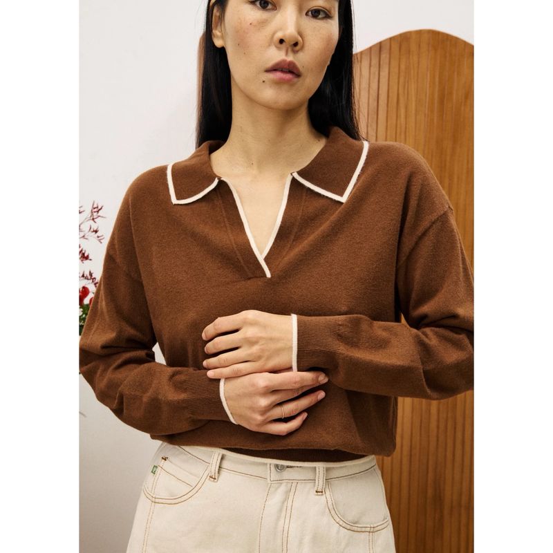 Pull triolet marron