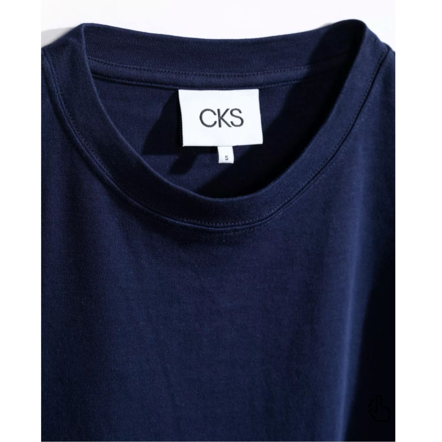 Tip donkerblauwe boxy tee