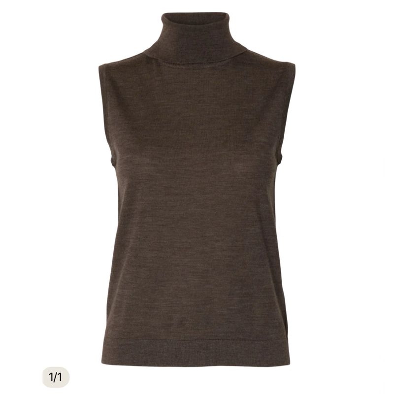 Thea chocolat chip roll neck