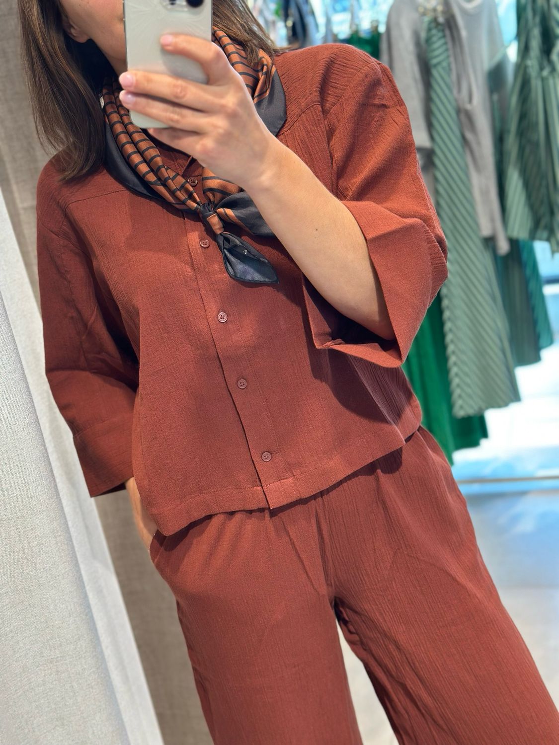 Finnie relaxed sun shirt cherry Mahogany SELECTED