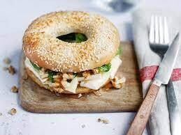 Brie met honing bagel