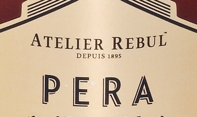 Pera - scented candle